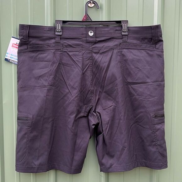 Men's Outdoor Performance Zip Cargo Short with UPF 50+ Size 46 - Picture 5 of 11